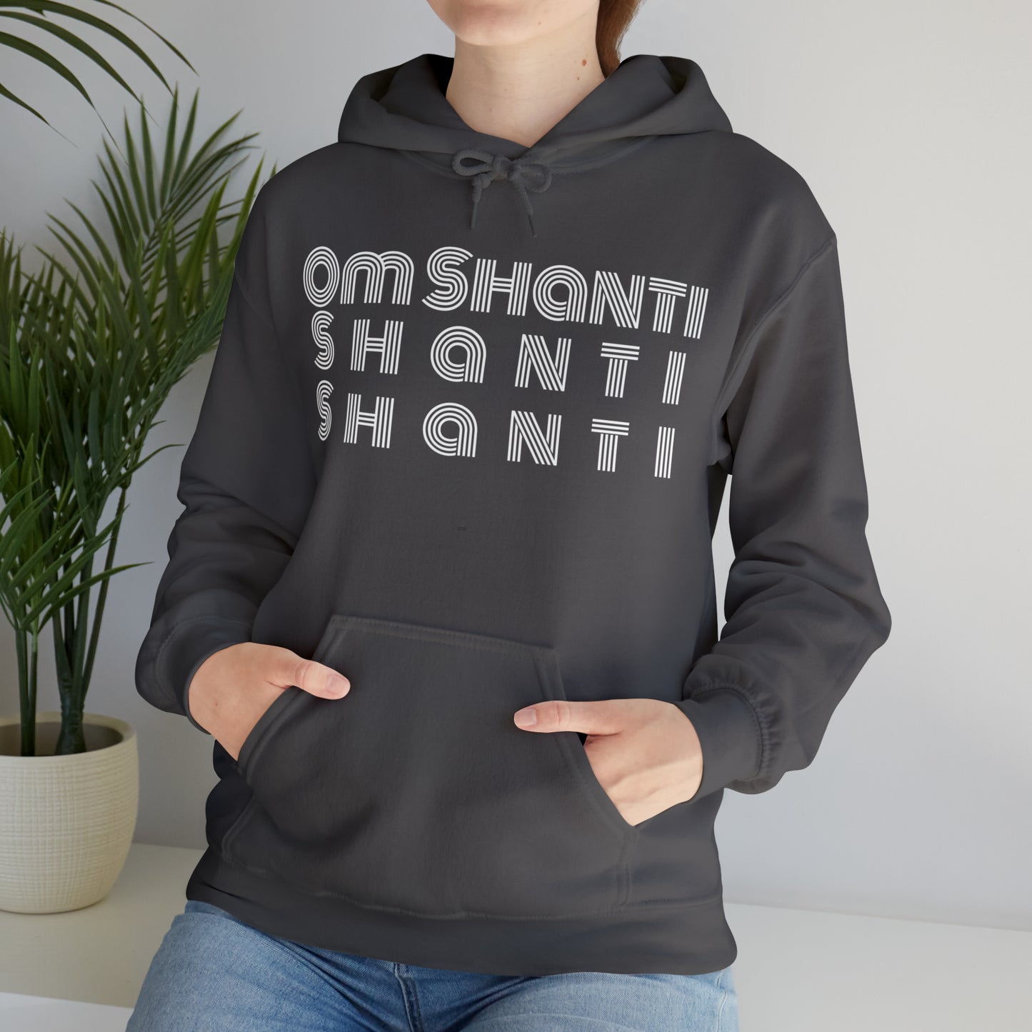 Om shanti shanti shanti Hoodie